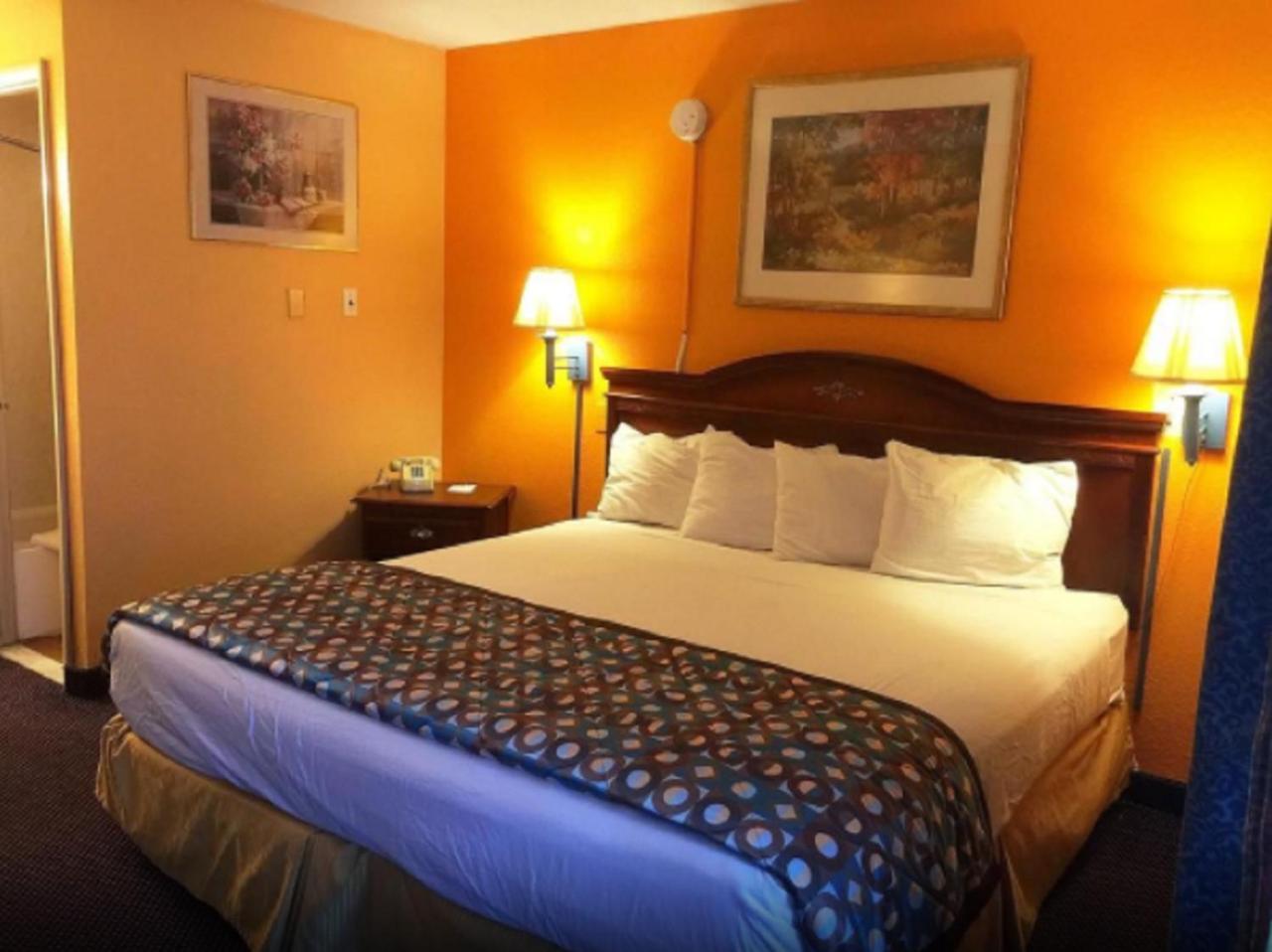 Americas Best Value Inn Pottstown Exterior foto